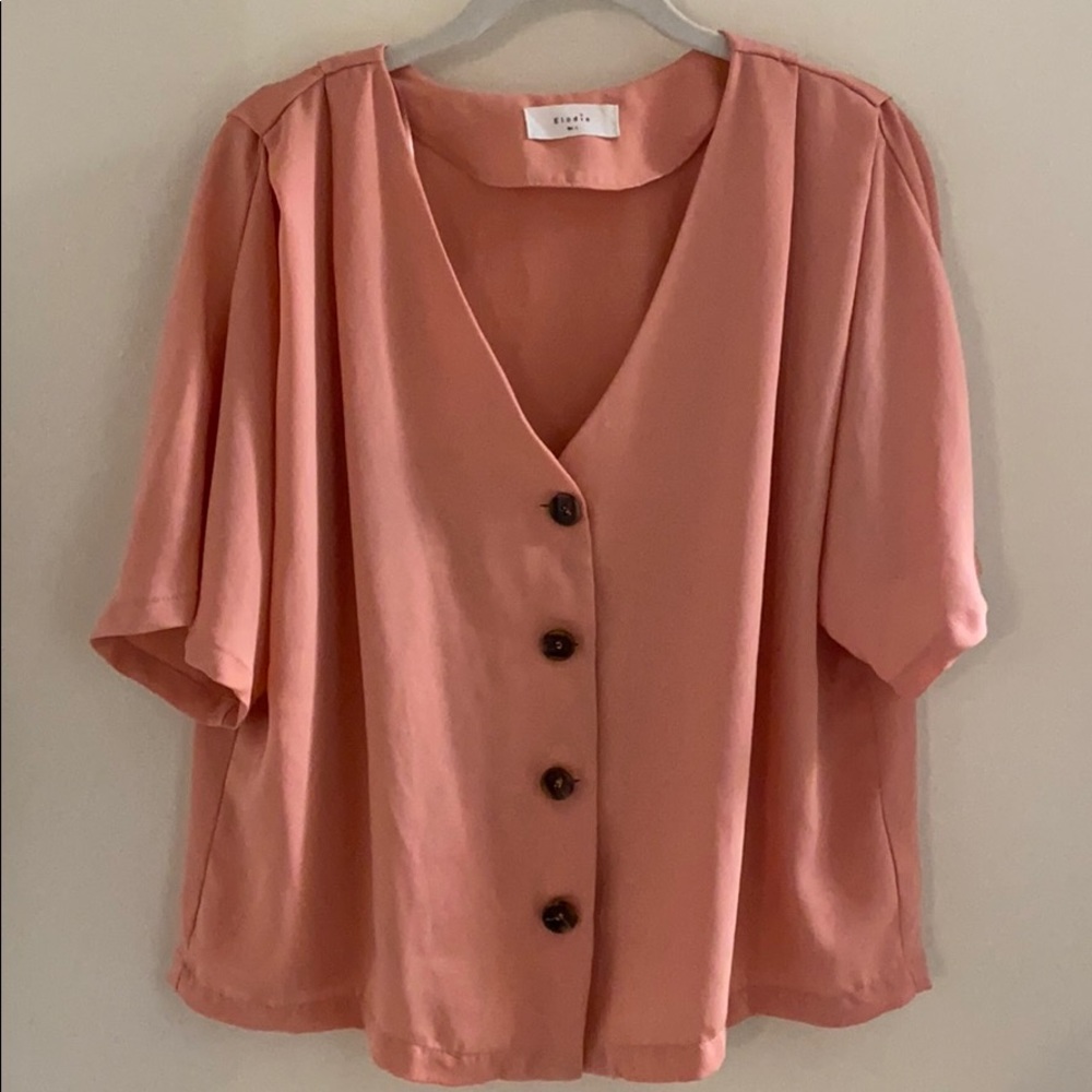 Coral Button Up Pleated Short Sleeve